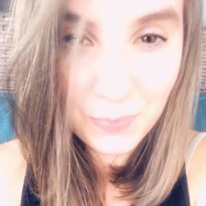 Meet your Posher, Briana